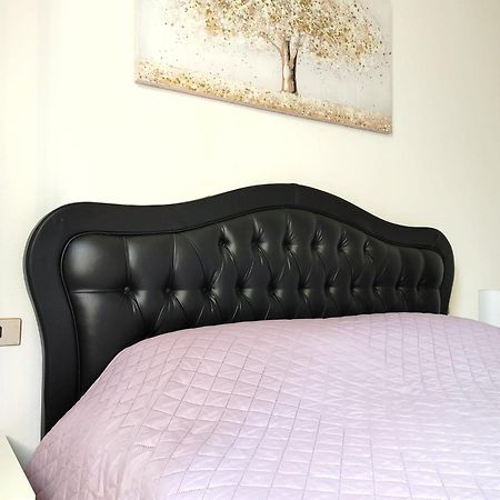 Mazzini Apartment - The V Collection 图拉特 外观 照片